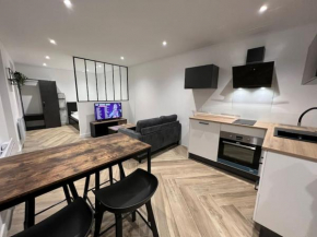 Le Superbe - Appartement Calme à Toulouse - Parking Privé - Proche Transports